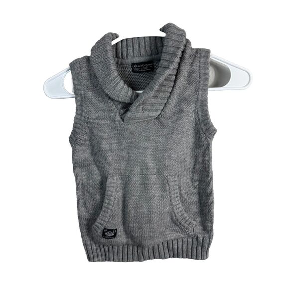 Boys Life and‎ Legend Sweater Vest Size 4 Years Gray Pockets Cable Knit Preppy - Picture 1 of 7